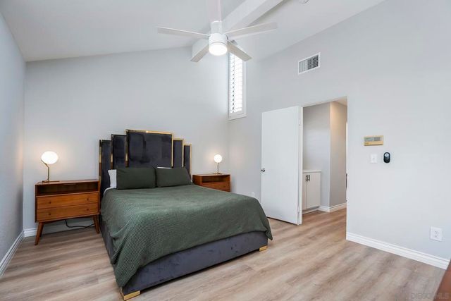 6339 Caminito Del Cervato, San Diego, CA 92111