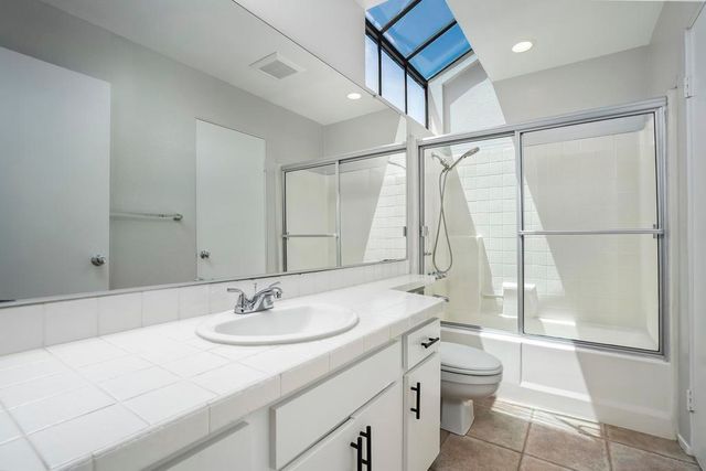 6339 Caminito Del Cervato, San Diego, CA 92111