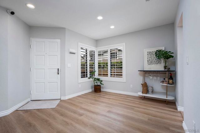 6339 Caminito Del Cervato, San Diego, CA 92111