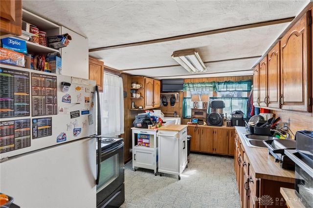 896 Ward Road, Wilmington, OH 45177