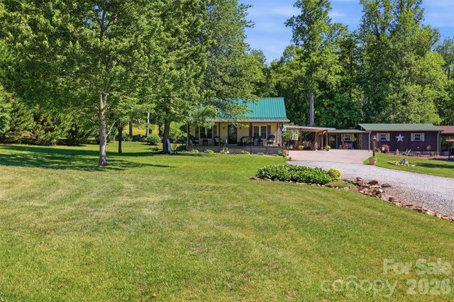 176 + 174 Oak Hollow Road, Union Grove, NC 28689