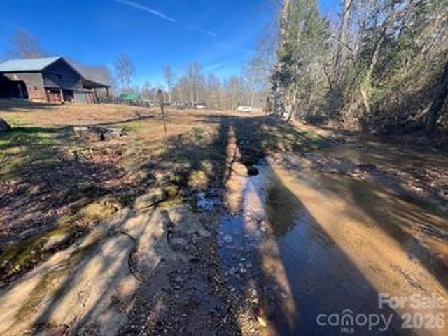 176 + 174 Oak Hollow Road, Union Grove, NC 28689