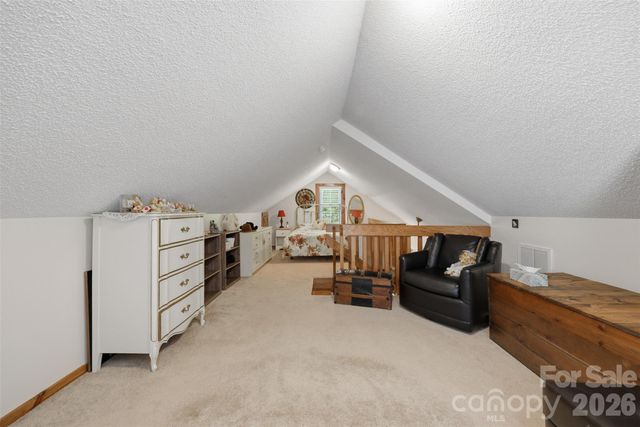 176 + 174 Oak Hollow Road, Union Grove, NC 28689