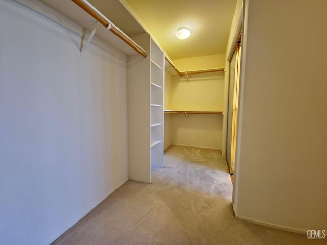 1508 Fieldspring Drive, Bakersfield, CA 93311