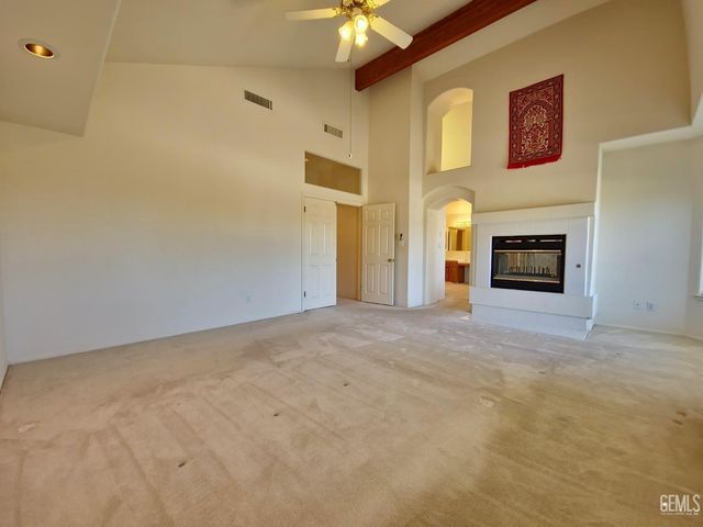 1508 Fieldspring Drive, Bakersfield, CA 93311