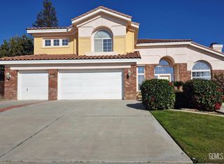 1508 Fieldspring Drive, Bakersfield, CA 93311