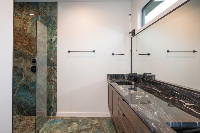 4906 Aberdeen CIR, Austin, TX 78745