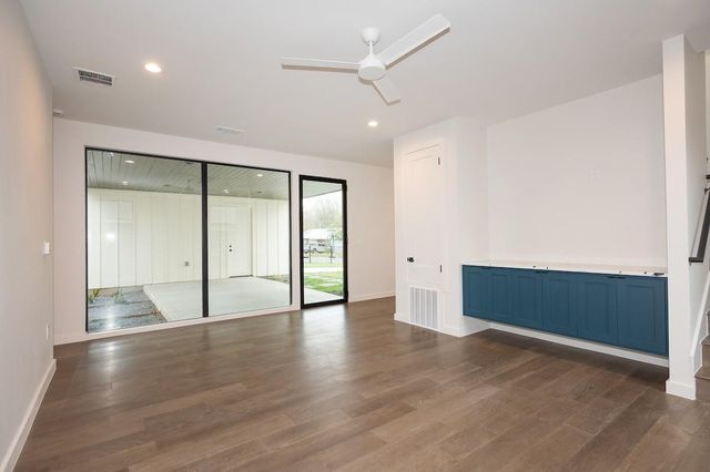 4906 Aberdeen CIR, Austin, TX 78745