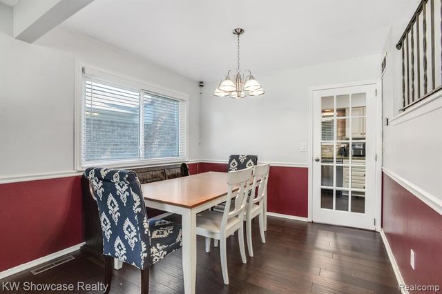 6322 Clarendon Drive, Canton, MI 48187