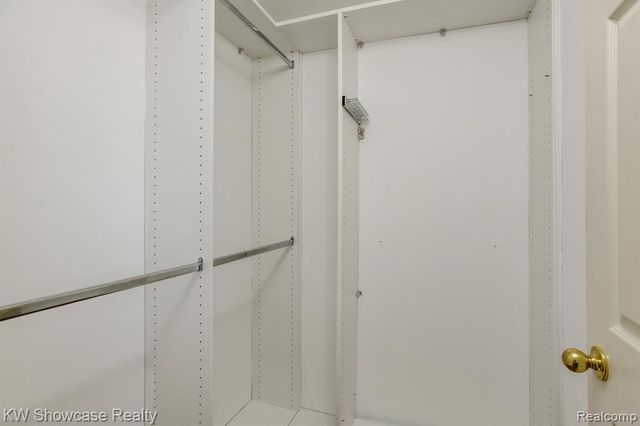 6322 Clarendon Drive, Canton, MI 48187