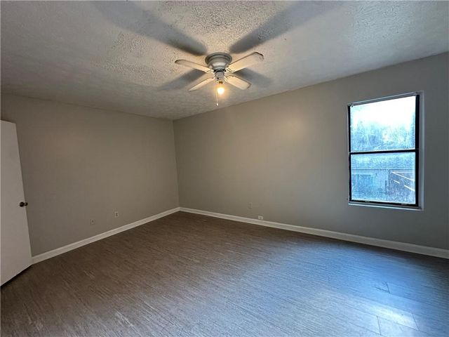 2120 Pinetree Drive, Cumming, GA 30041