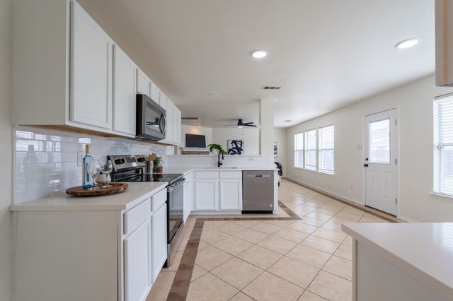 4133 Capstone Drive, Fort Worth, TX 76244