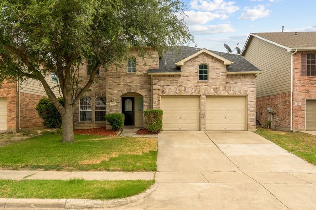 4133 Capstone Drive, Fort Worth, TX 76244
