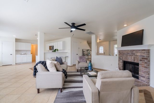 4133 Capstone Drive, Fort Worth, TX 76244