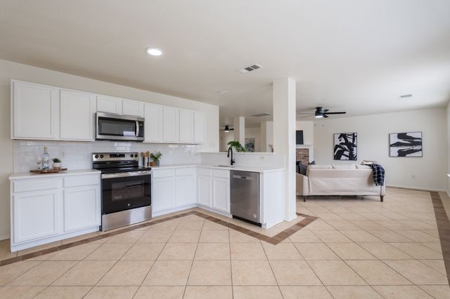 4133 Capstone Drive, Fort Worth, TX 76244
