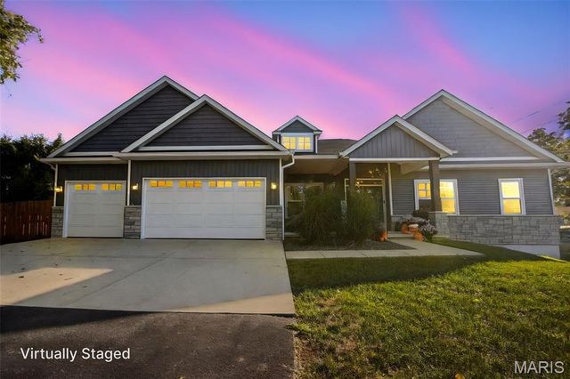 7302 W Kirsch Road, Collinsville, IL 62234