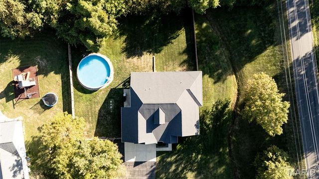 7302 W Kirsch Road, Collinsville, IL 62234