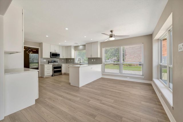 15411 Park Estates Lane, Houston, TX 77062