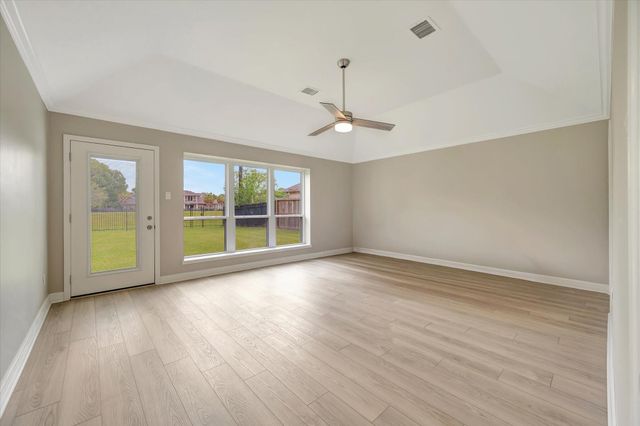 15411 Park Estates Lane, Houston, TX 77062