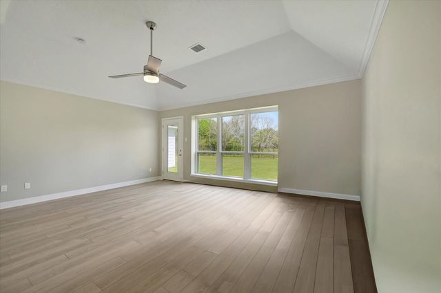 15411 Park Estates Lane, Houston, TX 77062