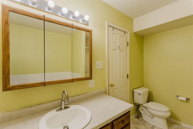 1148 E Dove Creek Drive, Pueblo West, CO 81007