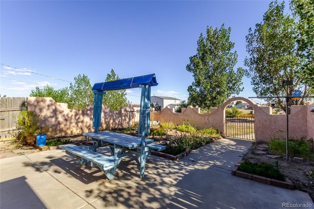 1148 E Dove Creek Drive, Pueblo West, CO 81007