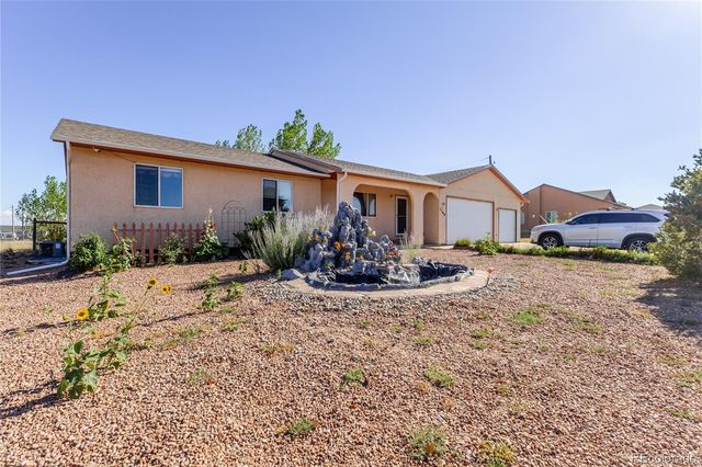 1148 E Dove Creek Drive, Pueblo West, CO 81007