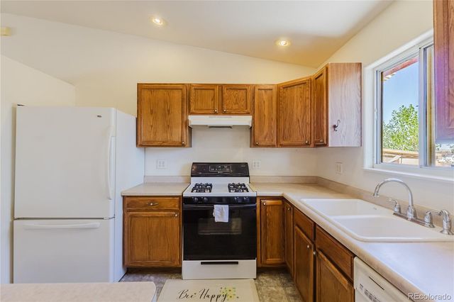 1148 E Dove Creek Drive, Pueblo West, CO 81007