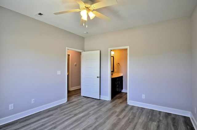 185 Bainbridge Dr # A, Clarksville, TN 37043