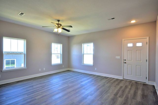 185 Bainbridge Dr # A, Clarksville, TN 37043