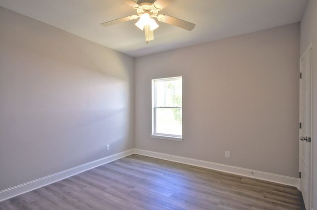 185 Bainbridge Dr # A, Clarksville, TN 37043