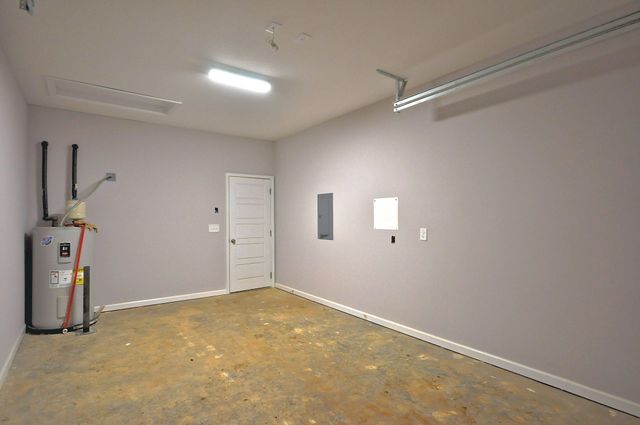 185 Bainbridge Dr # A, Clarksville, TN 37043