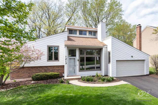 1213 Yorkshire Drive, Naperville, IL 60563