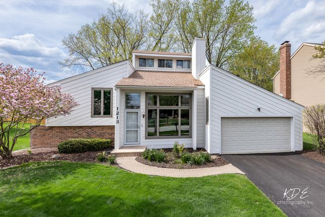 1213 Yorkshire Drive, Naperville, IL 60563