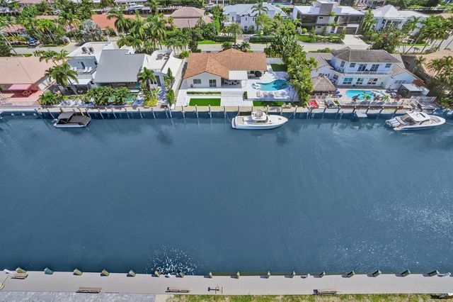 2881 NE 33rd Court 10b, Fort Lauderdale, FL 33306