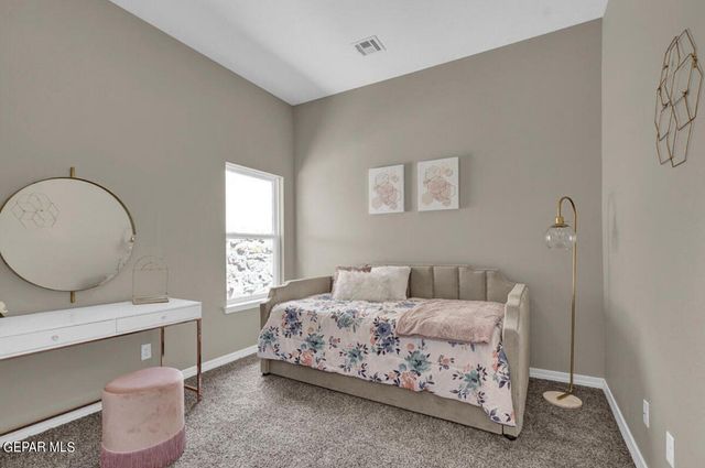 106 Peregrino Trail, Sunland Park, NM 88063