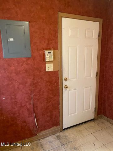 6162 Clarence Drive, Jackson, MS 39206