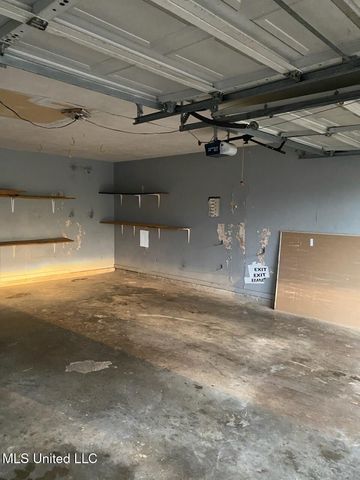 6162 Clarence Drive, Jackson, MS 39206