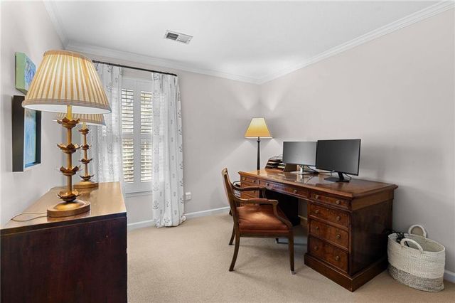 31 Howell Mill Plantation NW, Atlanta, GA 30327