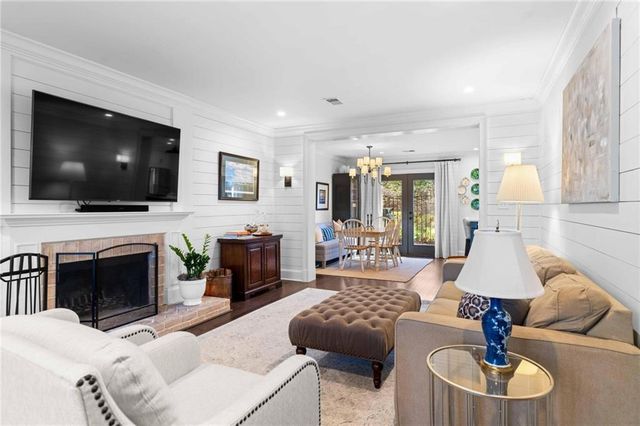 31 Howell Mill Plantation NW, Atlanta, GA 30327