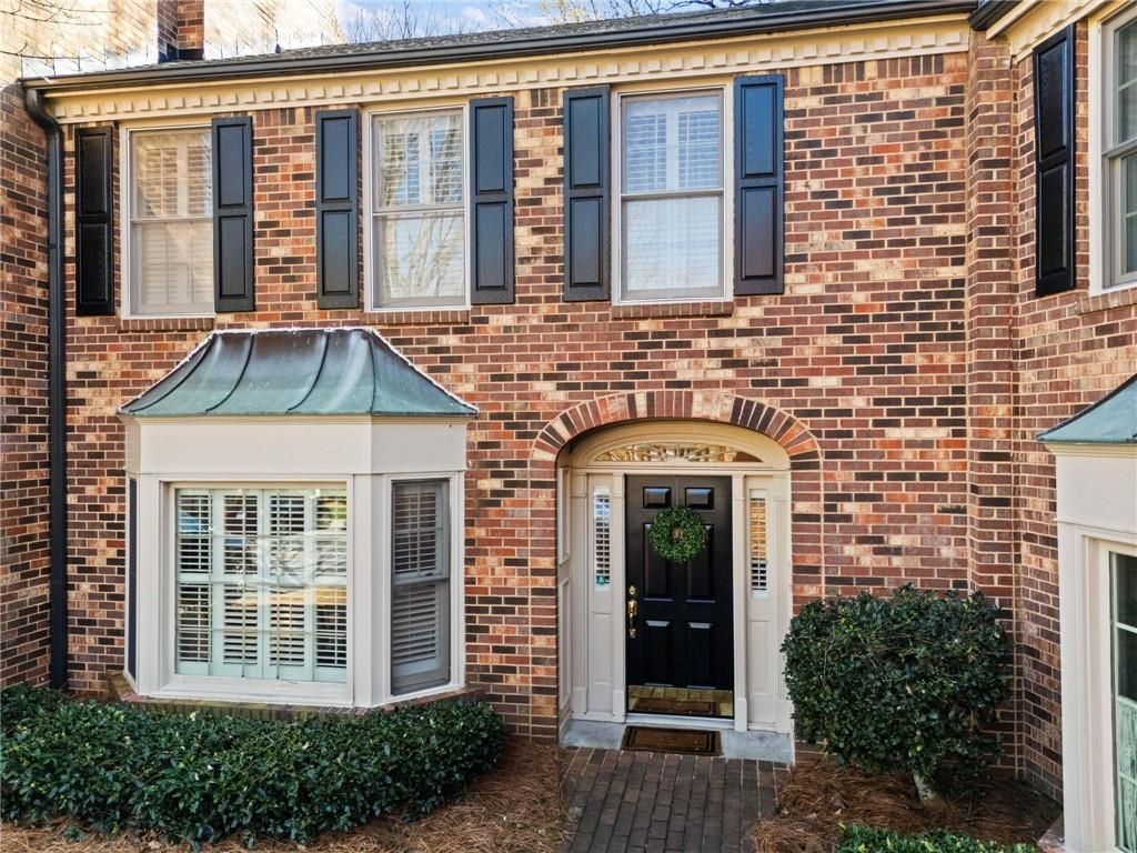 31 Howell Mill Plantation NW, Atlanta, GA 30327