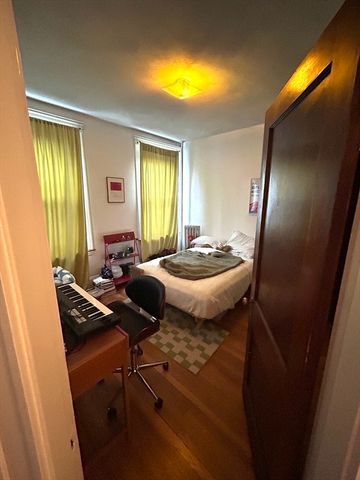 1677 Beacon St. 2, Brookline, MA 02445