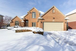 49683 Yale Drive, Macomb Township, MI 48044