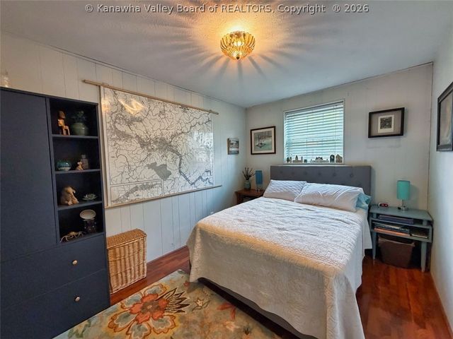 1110 Hollyberry Lane, South Charleston, WV 25309