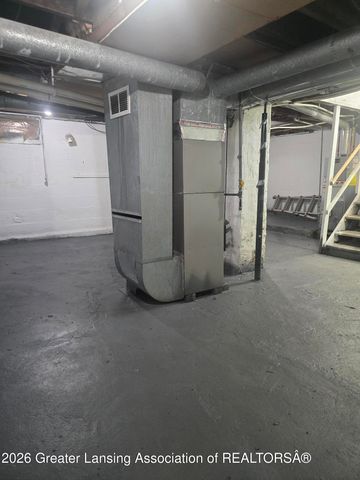 5684 Shaw Street, Haslett, MI 48840