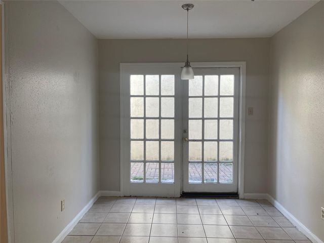 7715 Rolling Ridge Drive, Houston, TX 77072