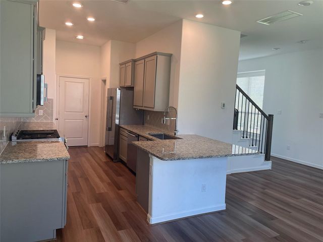 621 Aspen Falls Court, Conroe, TX 77304