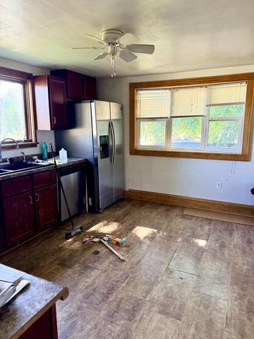 9473 S Chicago ROAD, Oak Creek, WI 53154