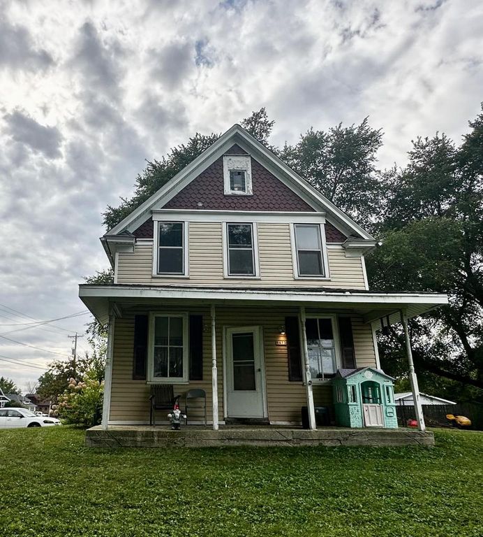 9473 S Chicago ROAD, Oak Creek, WI 53154