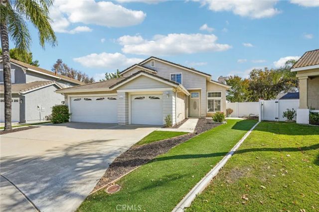 42850 Via Gandia, Temecula, CA 92592